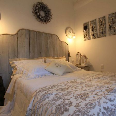 La Casina Di Manon Bed & Breakfast Vinci Exterior photo